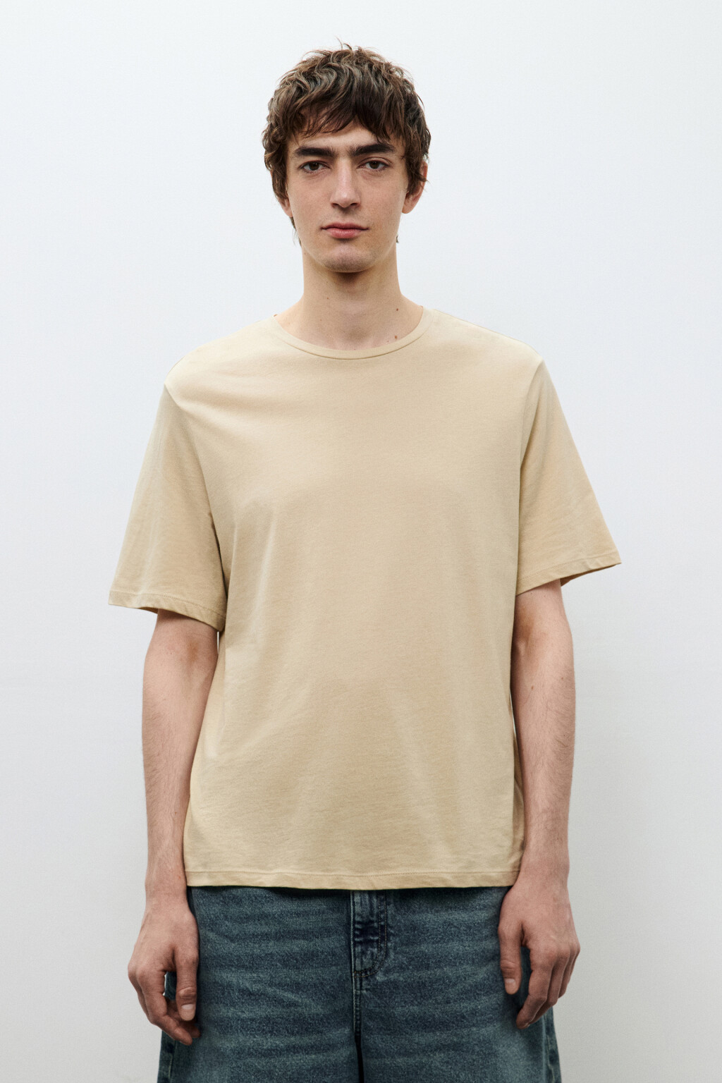 Футболка из легкого хлопкового трикотажа - цвет бежевый - 2