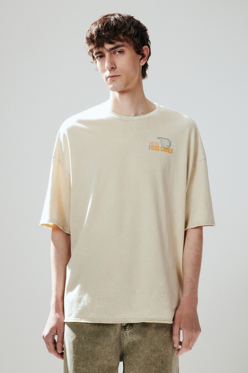 Футболка с принтом и открытыми срезами - цвет бежевый - 3