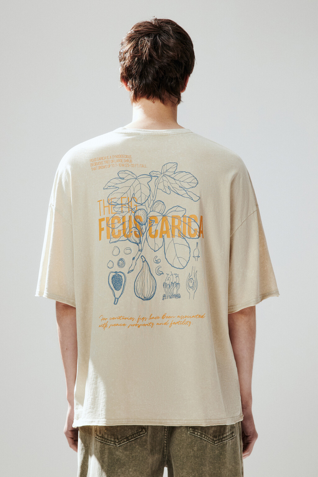 Футболка с принтом и открытыми срезами - цвет бежевый - 4