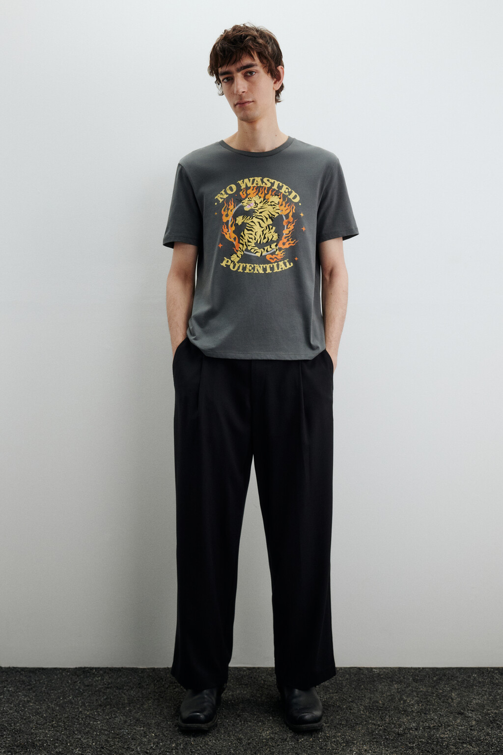 Футболка хлопковая с принтом - цвет серый - 7