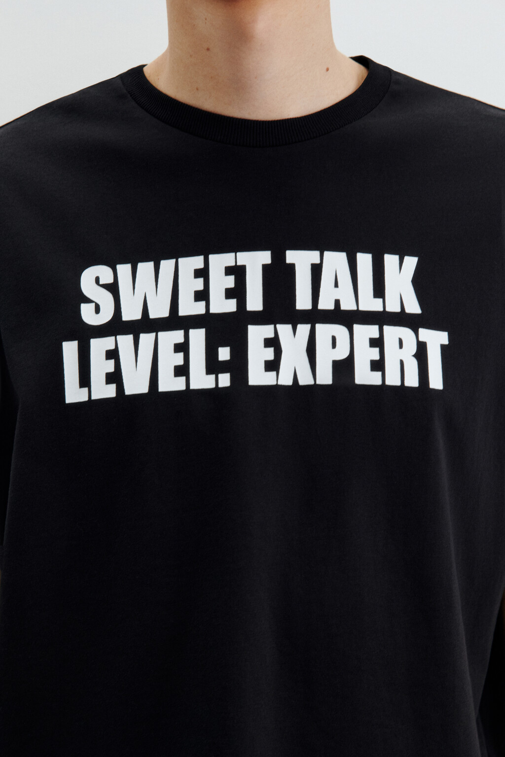 Футболка укороченная без рукавов - цвет черный - 5