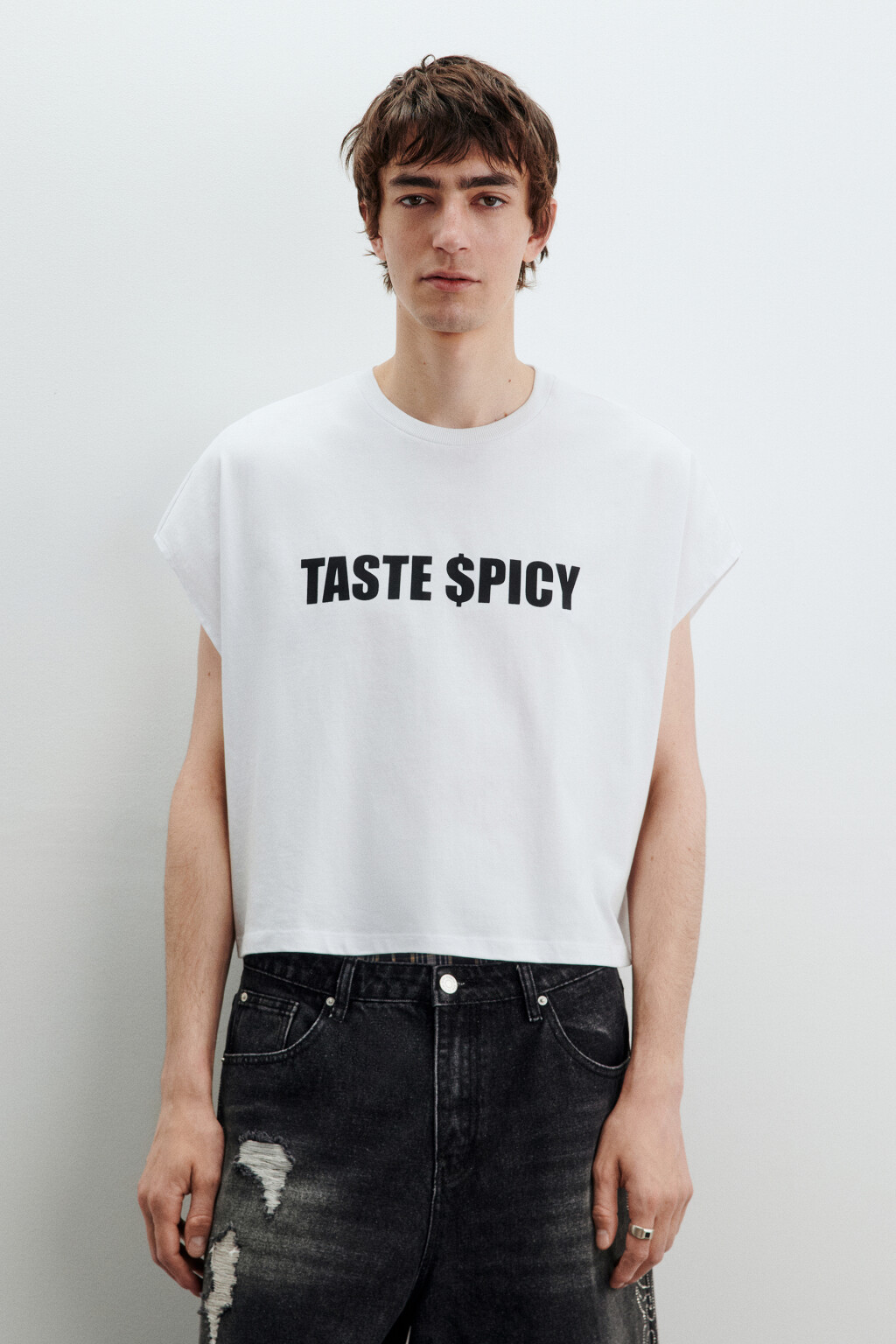 Футболка укороченная без рукавов - цвет белый - 2