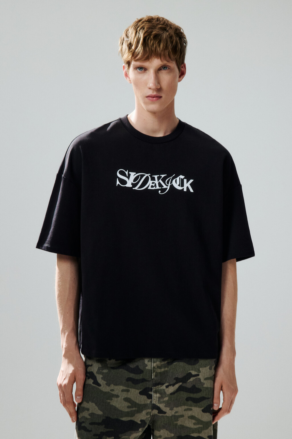 Футболка с принтом-надписью - цвет черный - 3