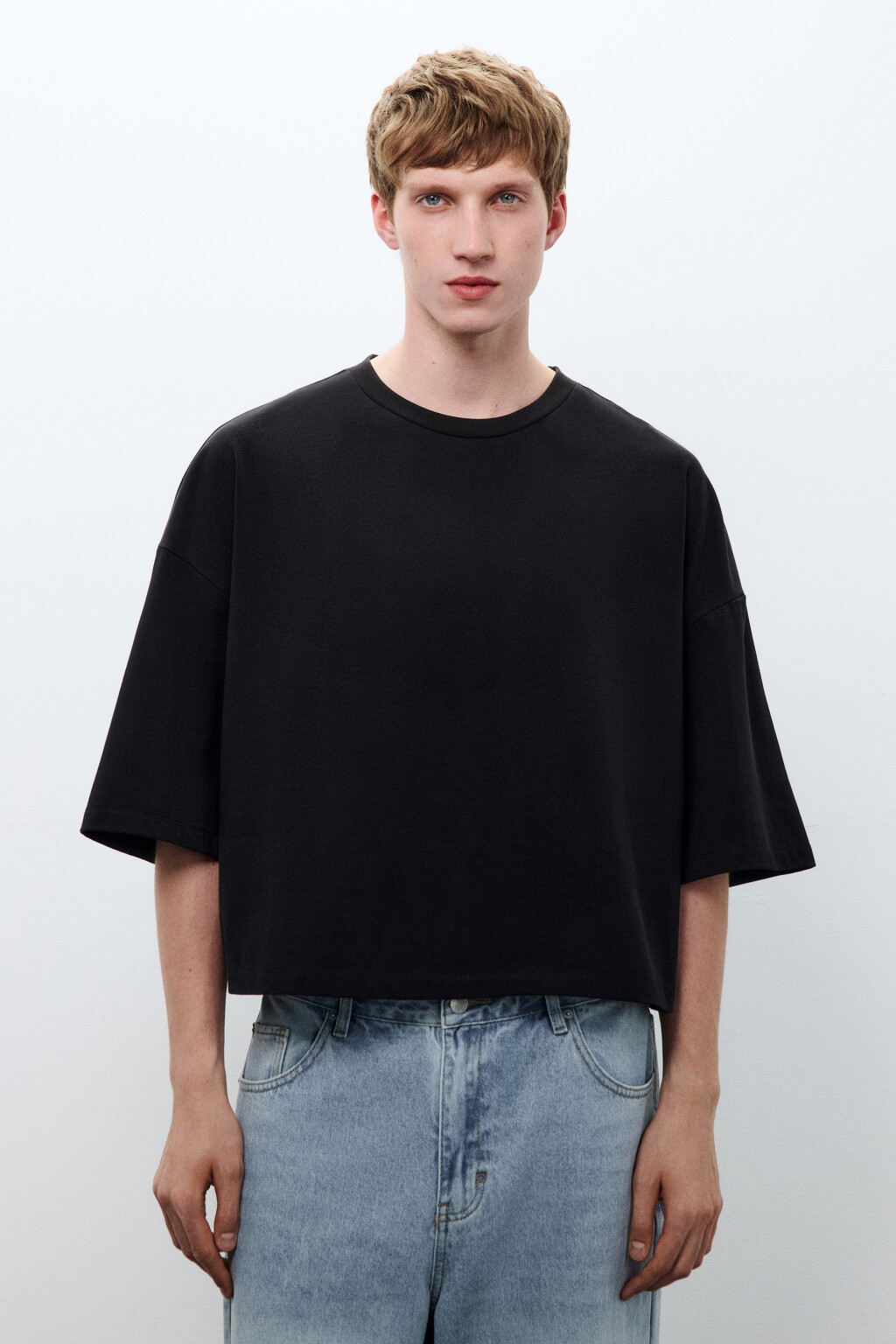 Футболка boxy fit укороченная - цвет черный - 2