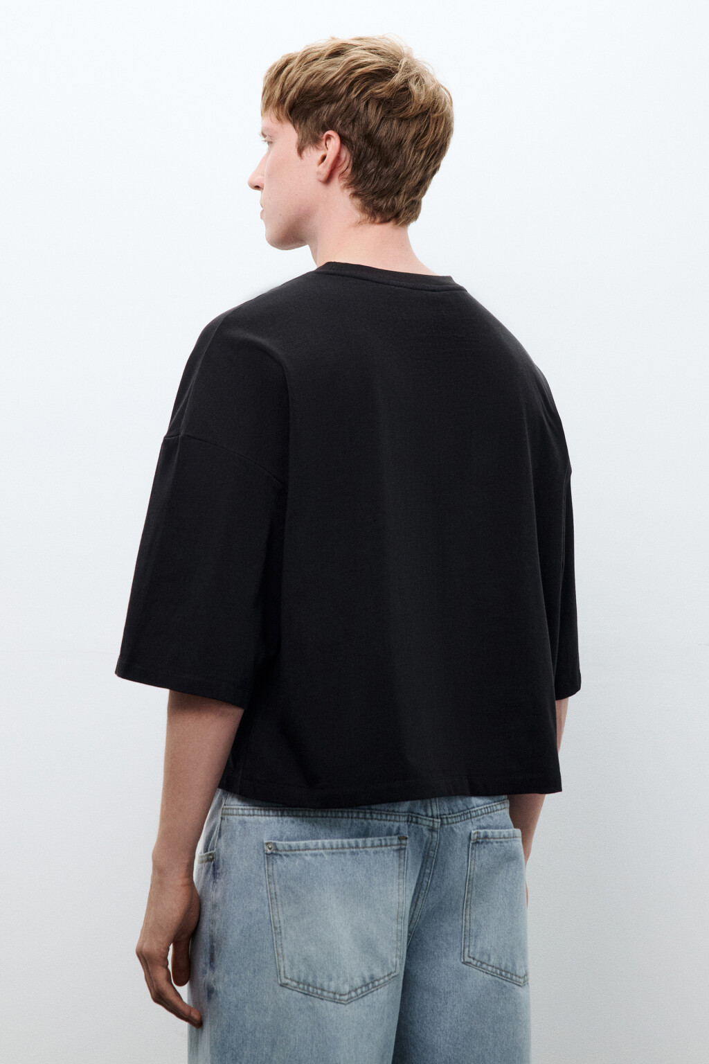 Футболка boxy fit укороченная - цвет черный - 3