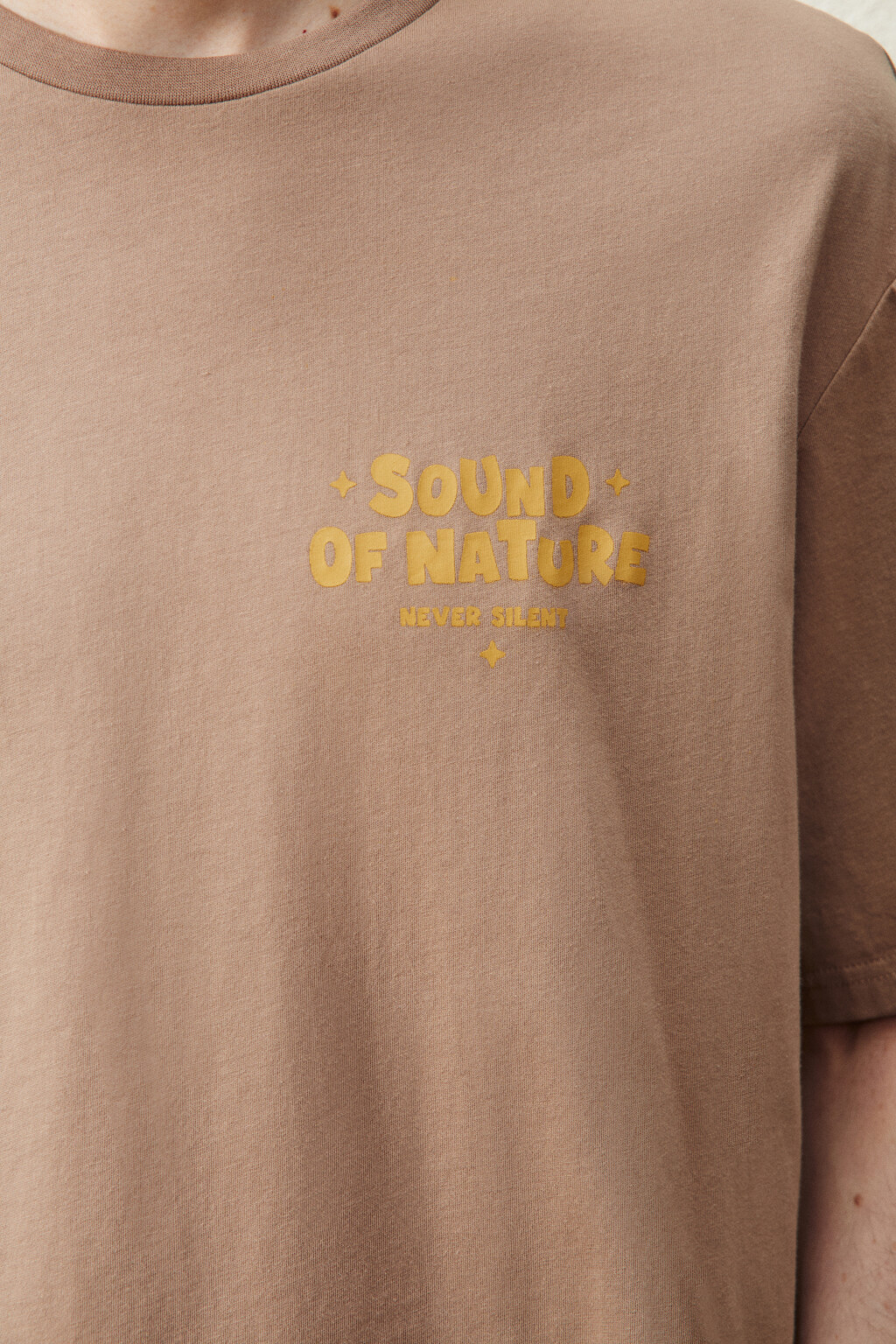 Футболка вареная с принтом - цвет бежевый - 5