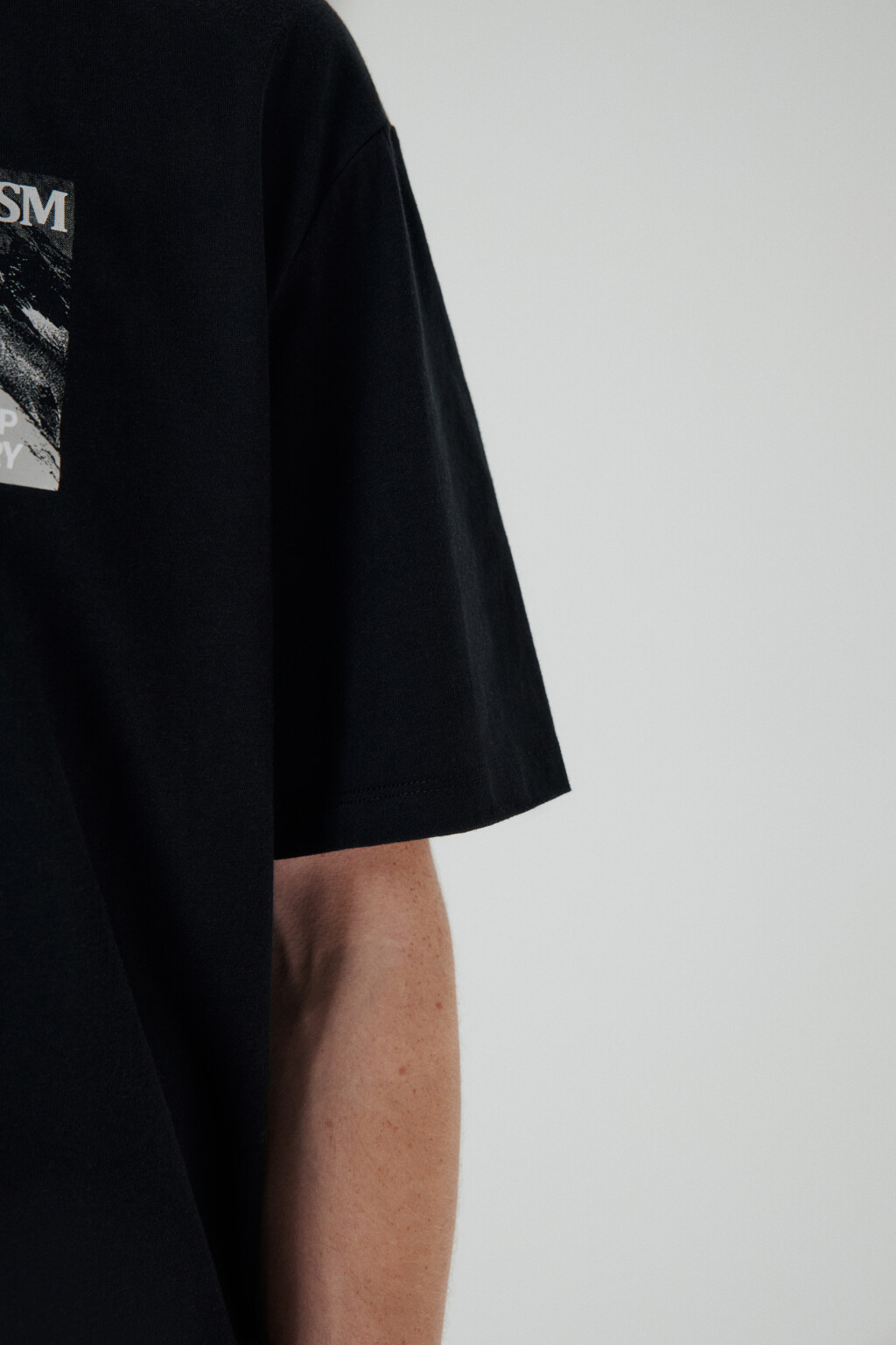 Футболка oversize с принтом - цвет черный - 7