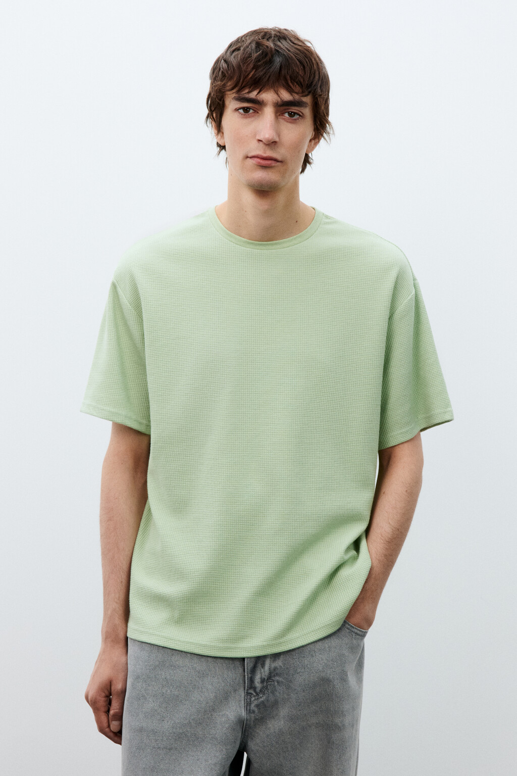 Футболка из фактурной ткани - цвет зеленый - 2