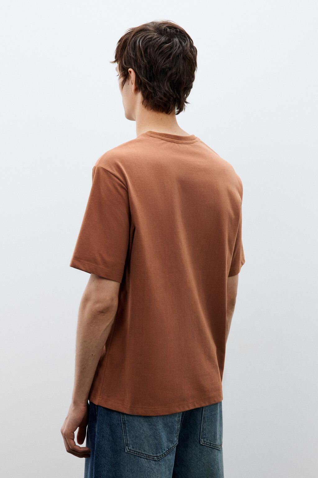 Футболка базовая с карманом - цвет коричневый - 3