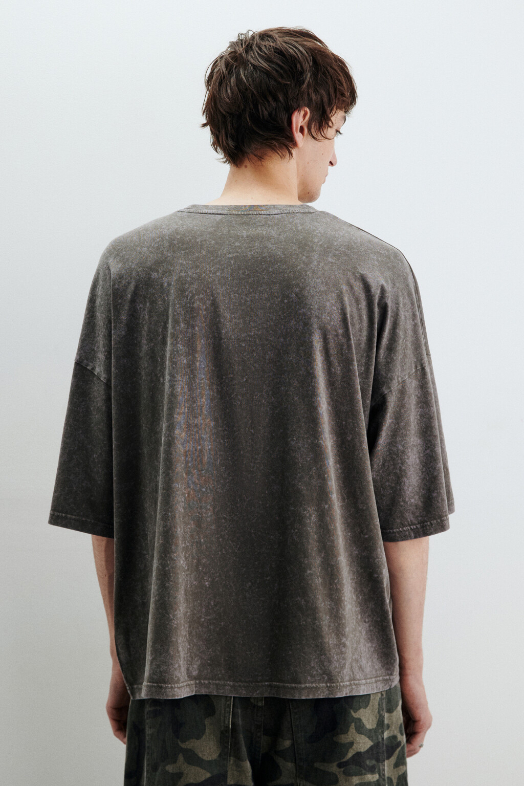 Футболка с вареным эффектом и надписью - цвет серый - 3