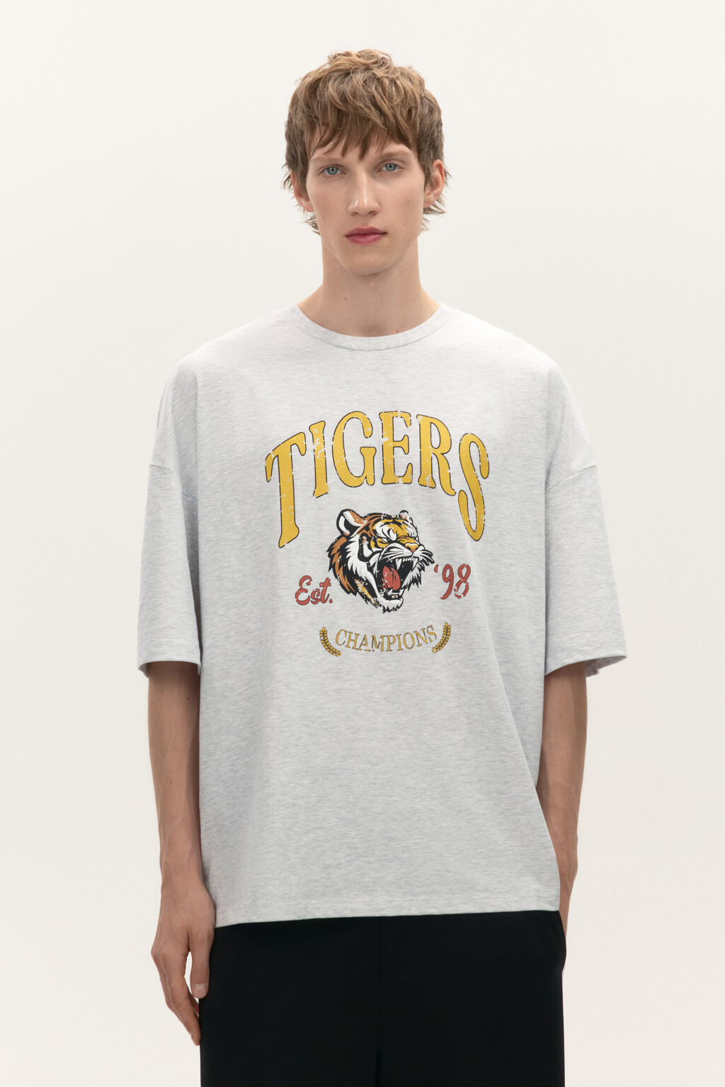 Футболка трикотажная с принтом - цвет серый - 2