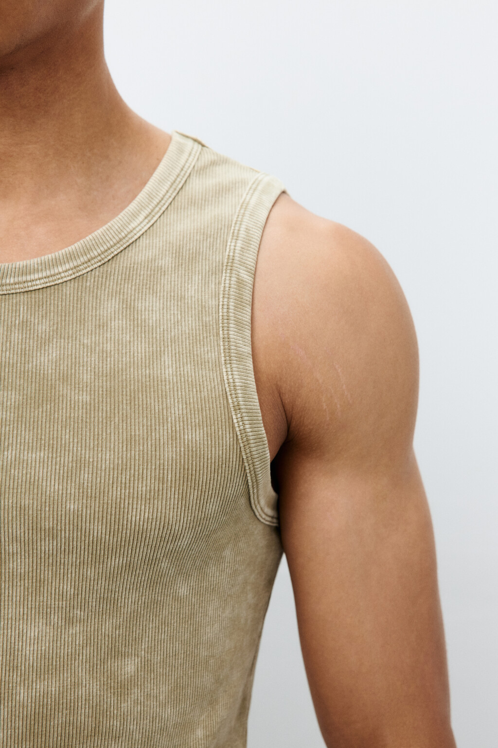 Майка в рубчик с вареным эффектом - цвет зеленый - 6