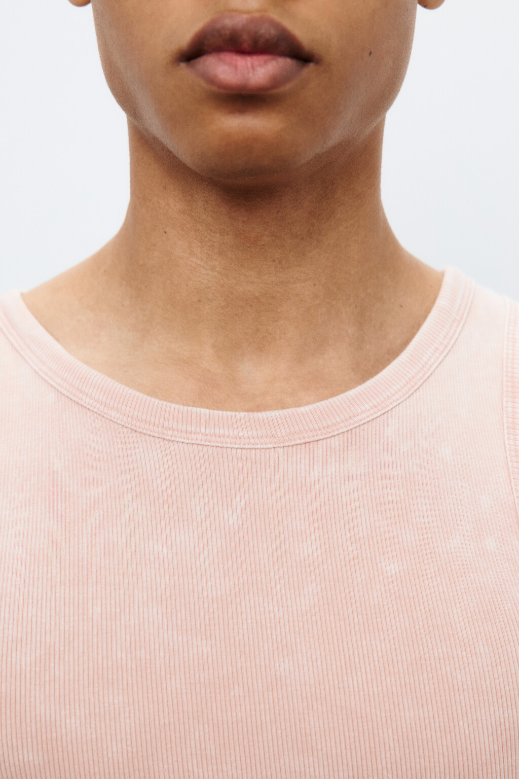 Майка в рубчик с вареным эффектом - цвет розовый - 5