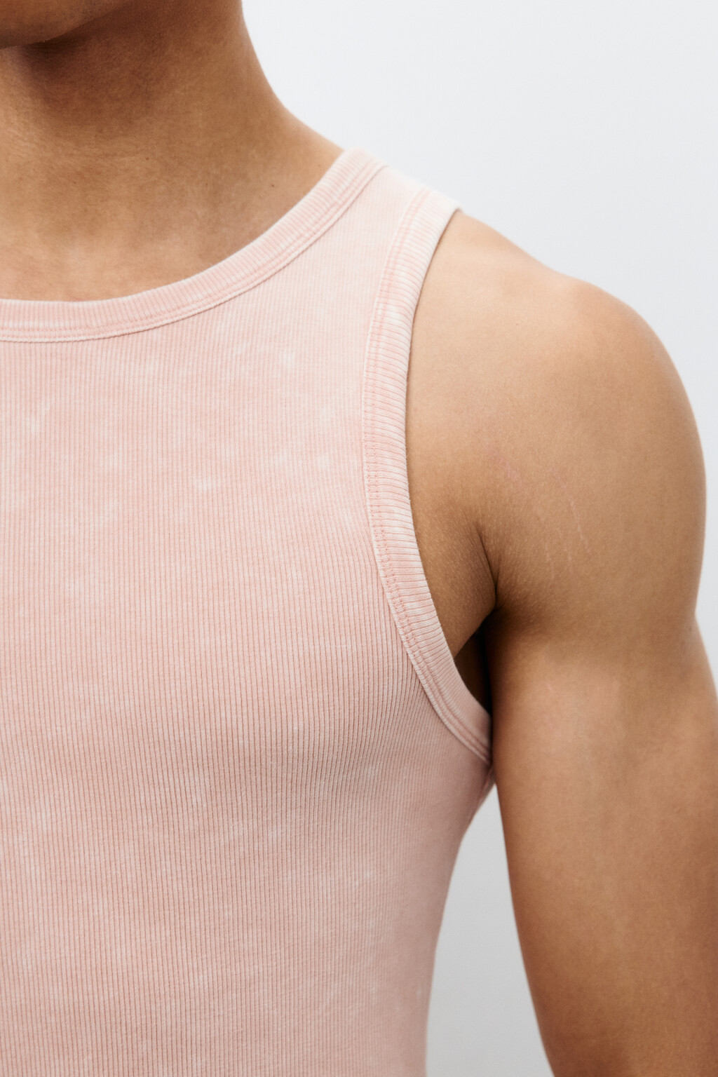 Майка в рубчик с вареным эффектом - цвет розовый - 6
