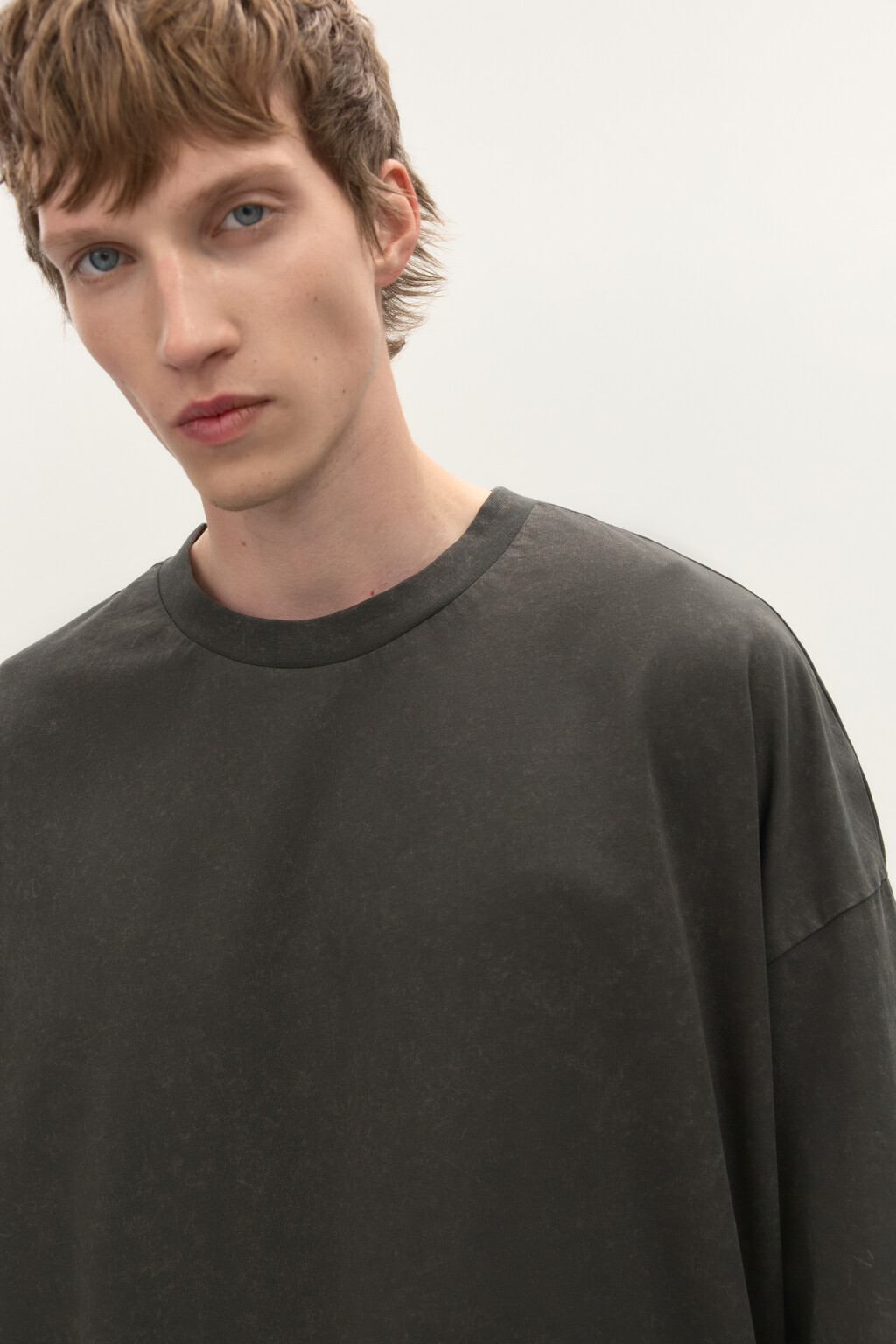 Футболка boxy fit с вареным эффектом - цвет серый - 5