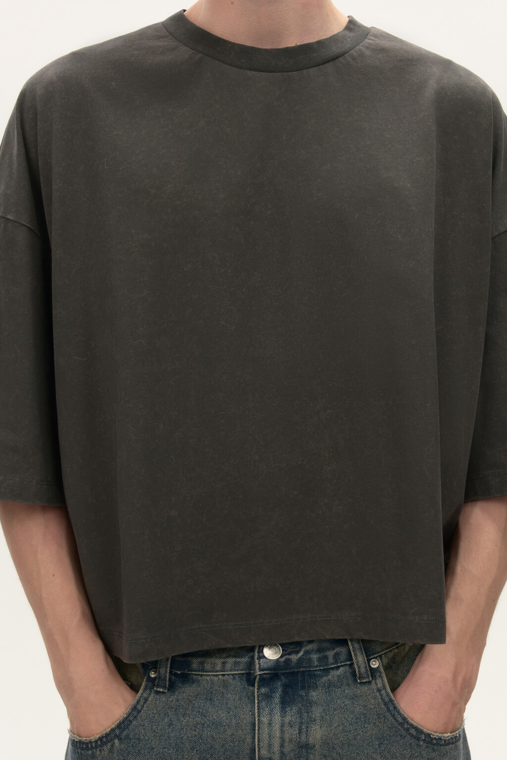 Футболка boxy fit с вареным эффектом - цвет серый - 6