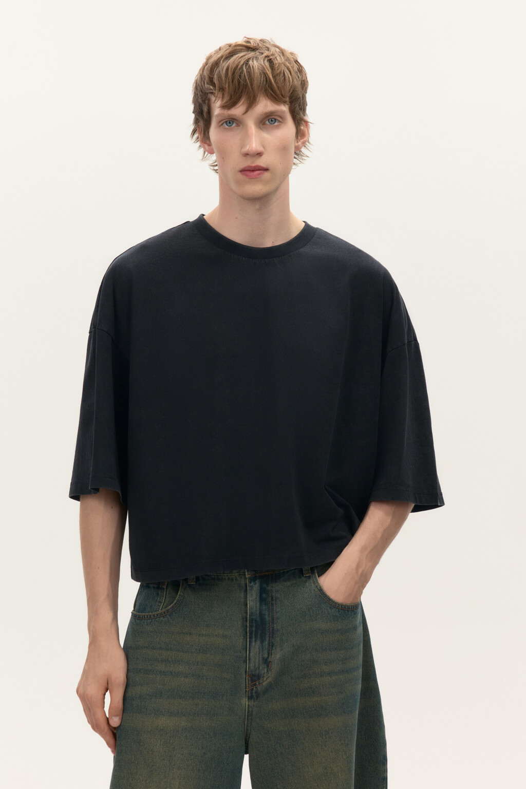 Футболка boxy fit с вареным эффектом - цвет черный - 2