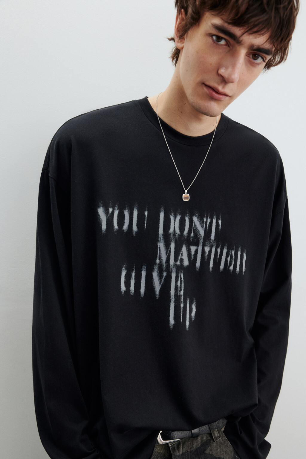 Лонгслив хлопковый с принтом - цвет черный - 2