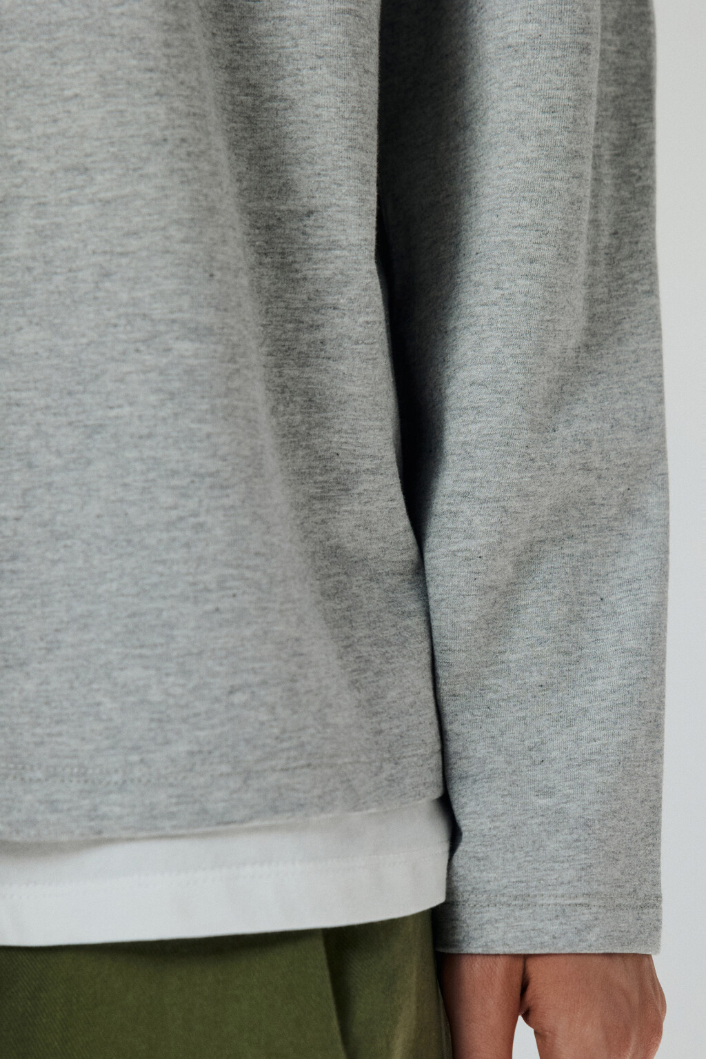 Лонгслив двуслойный с застежкой на груди - цвет серый - 6