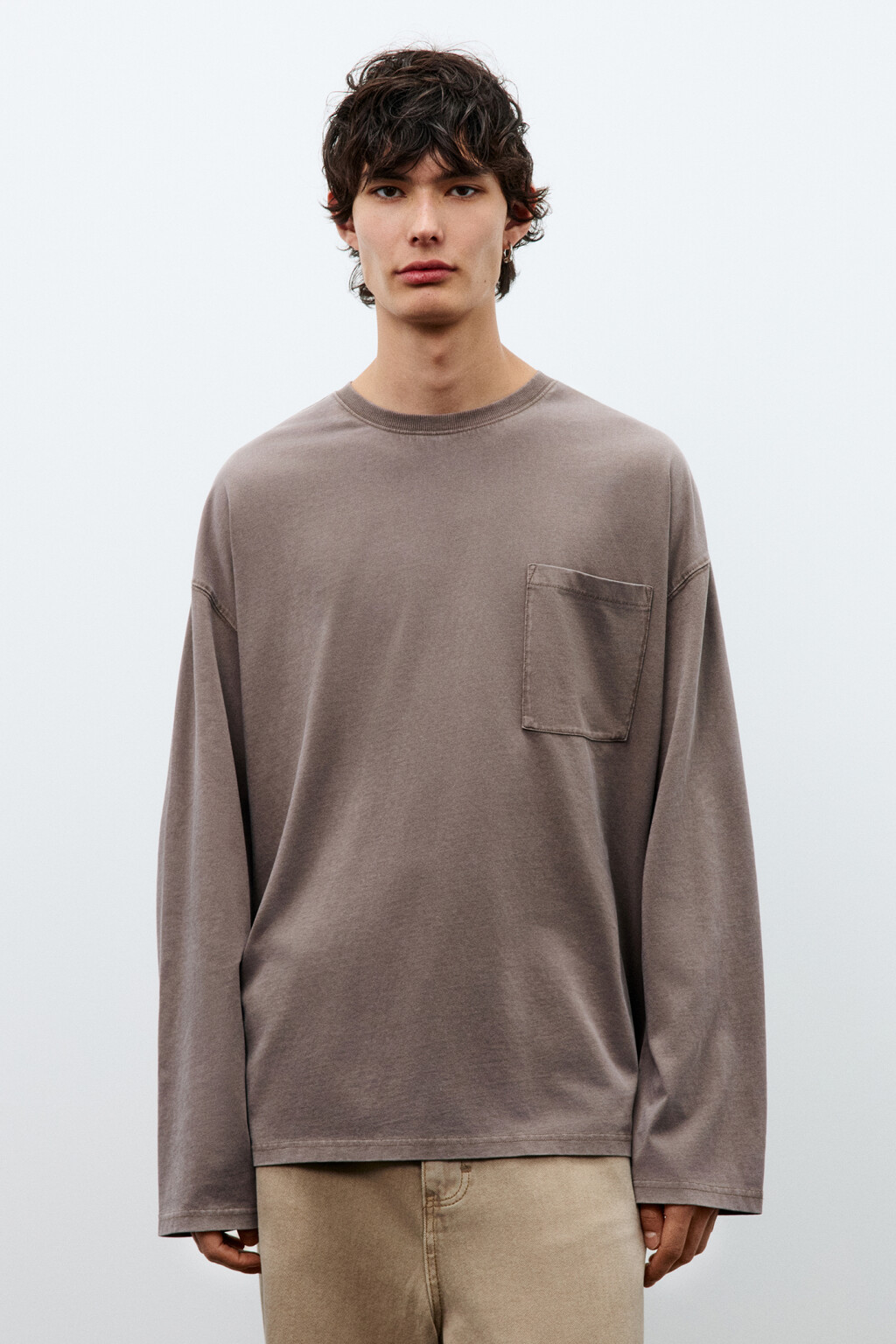 Лонгслив с вареным эффектом и карманом - цвет коричневый - 2