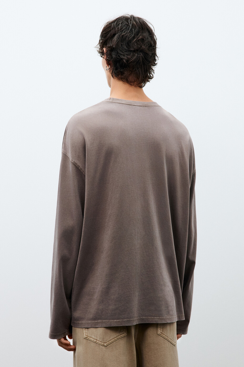 Лонгслив с вареным эффектом и карманом - цвет коричневый - 3