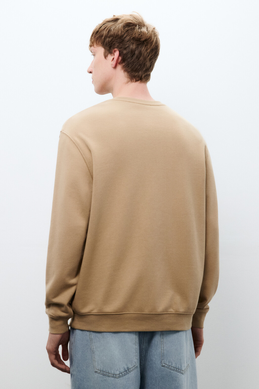 Свитшот из футера с нашивкой - цвет бежевый - 3