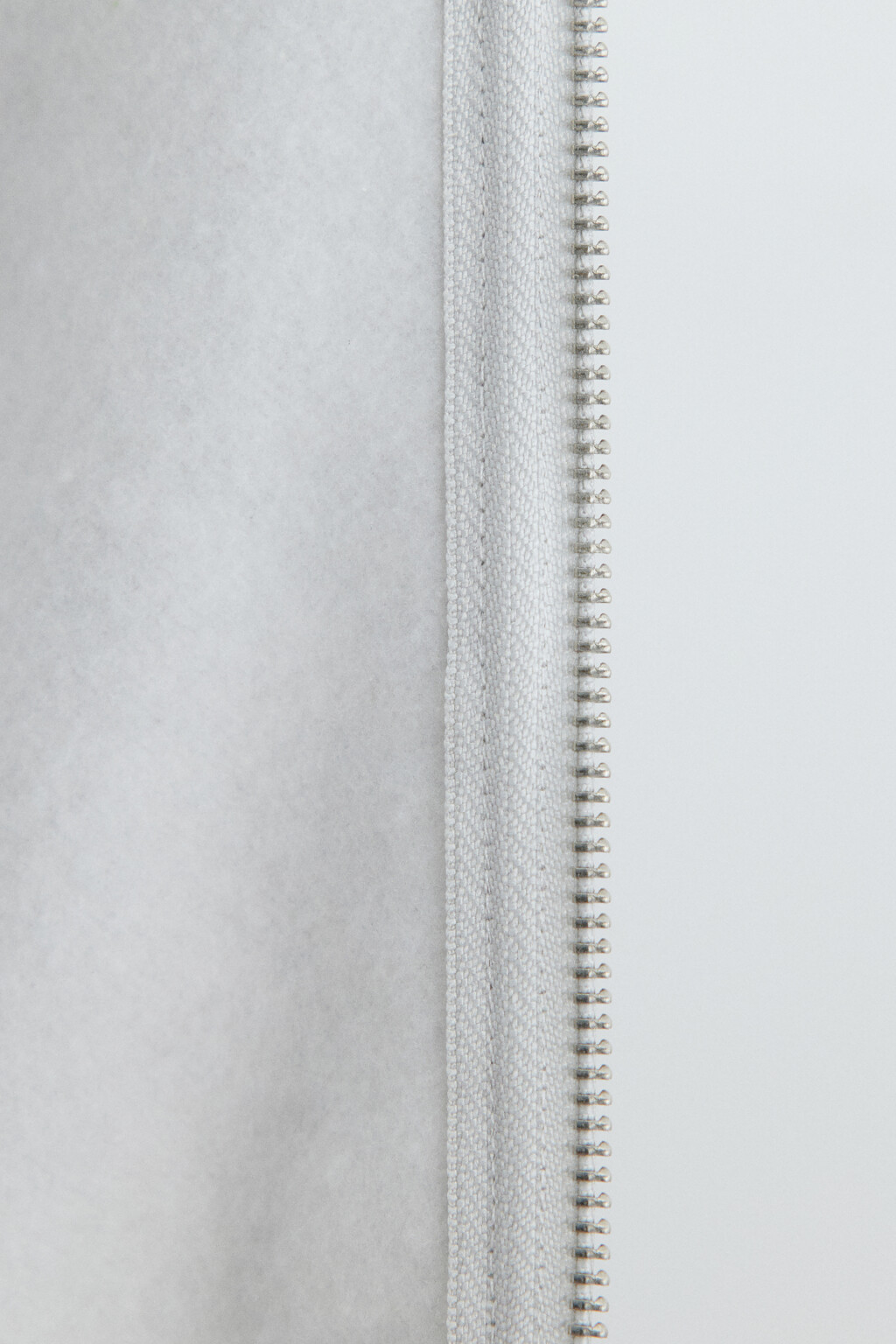 Худи-зипка с вышитой надписью - цвет серый - 9