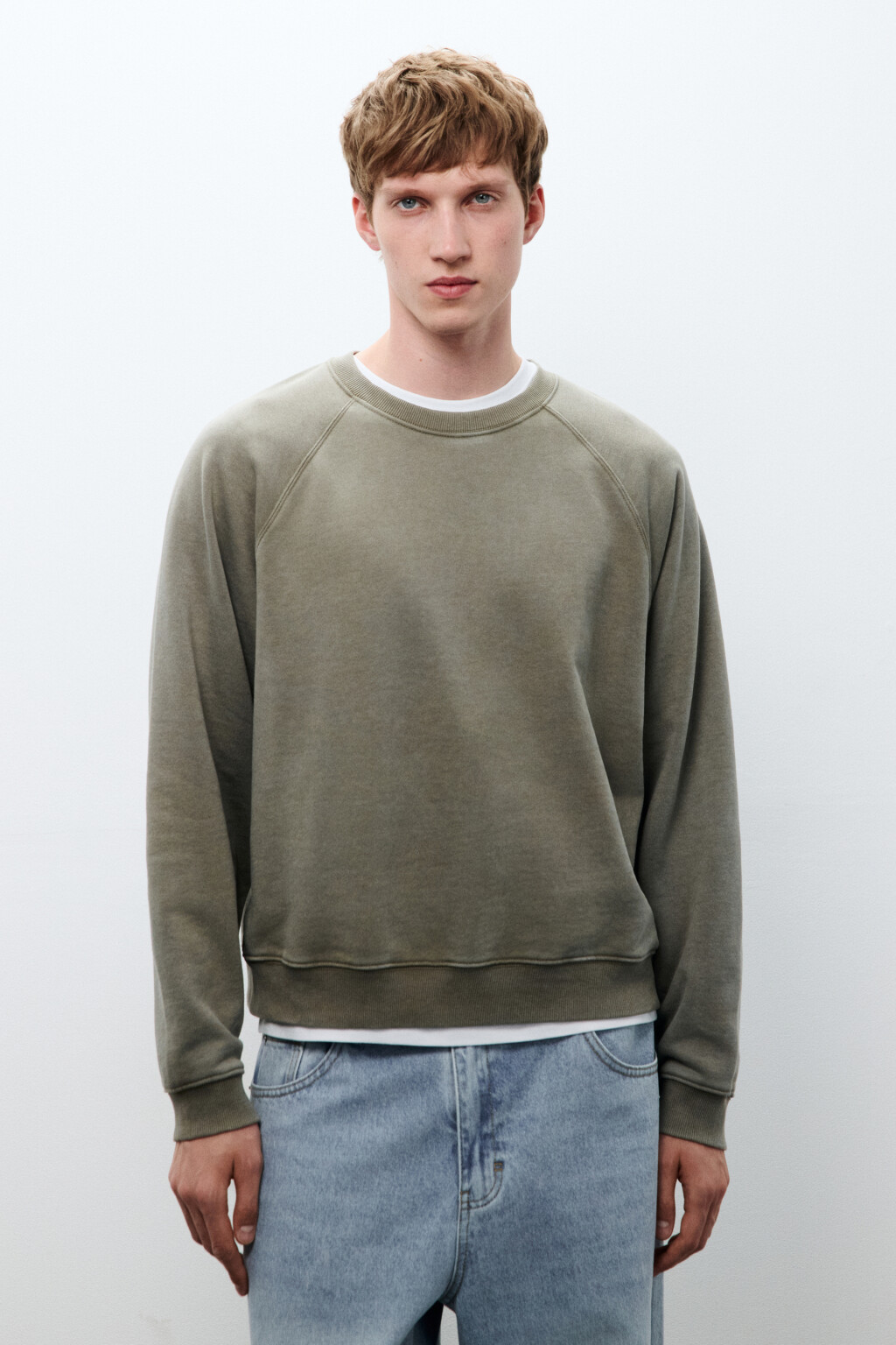 Свитшот из футера с вареным эффектом - цвет коричневый - 2