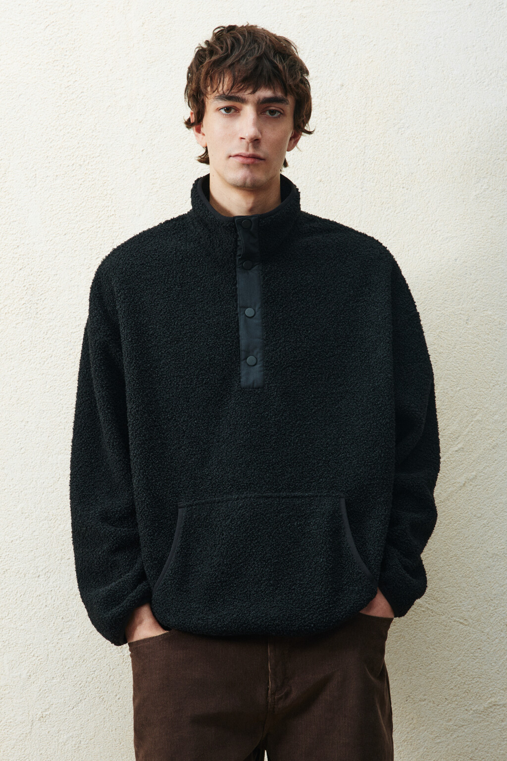 Толстовка флисовая с карманом - цвет черный - 3