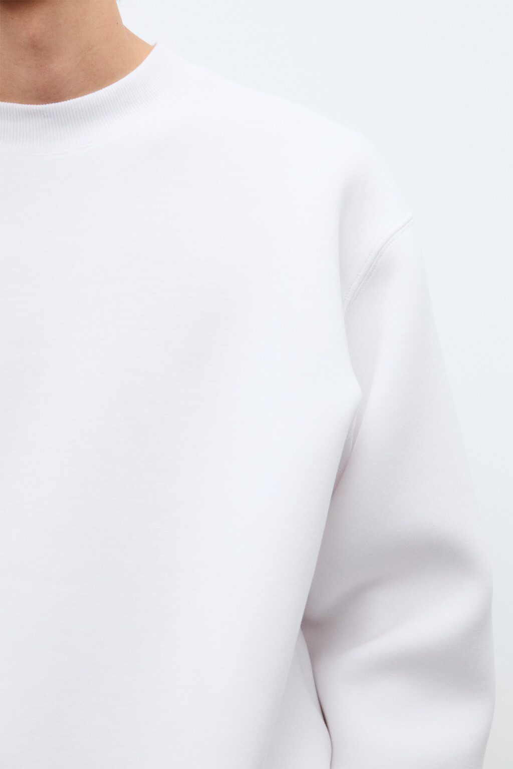 Свитшот из гладкого неопрена - цвет белый - 6