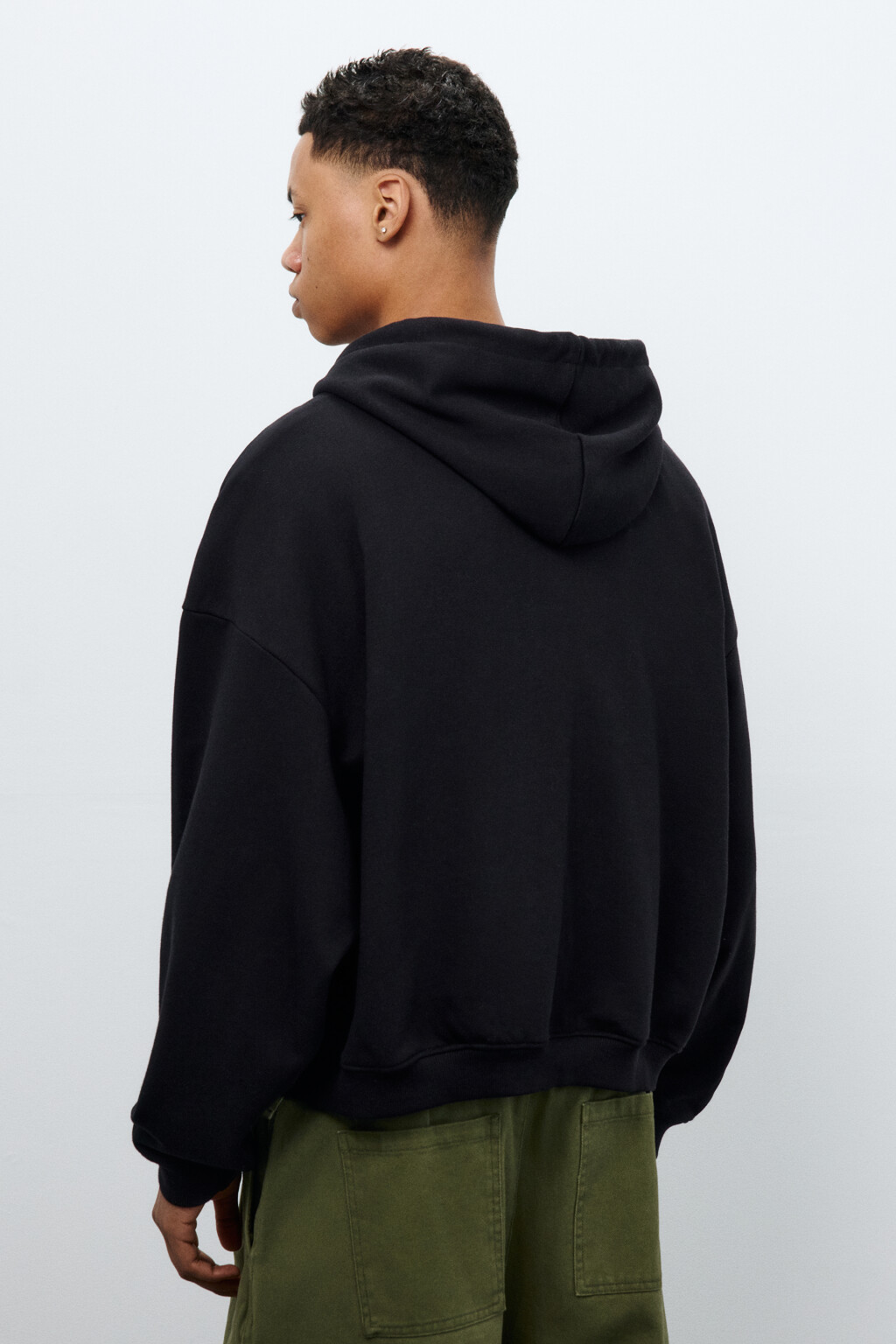 Худи-зипка из футера с капюшоном - цвет черный - 4