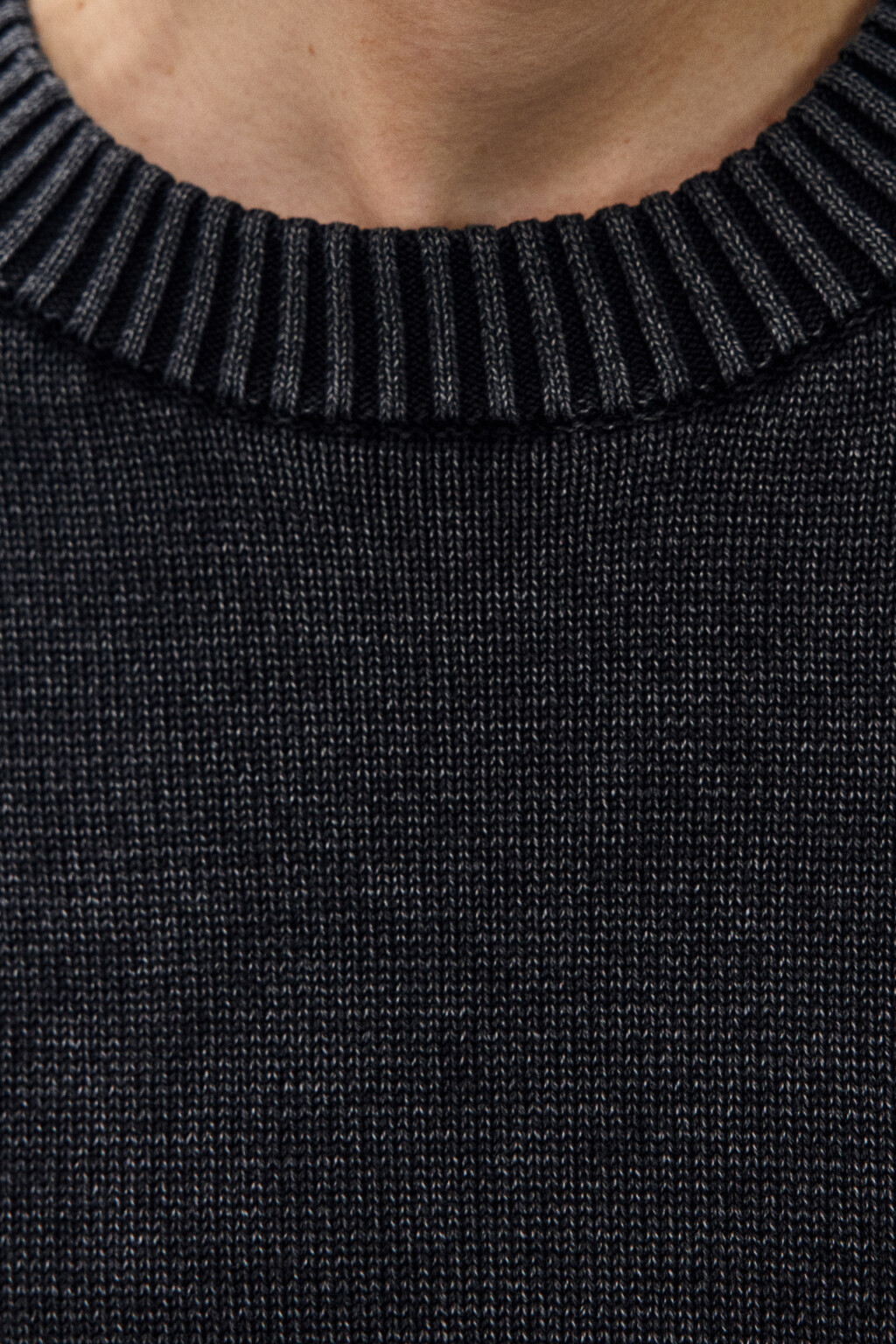 Джемпер вязаный базовый из хлопка - цвет черный - 5