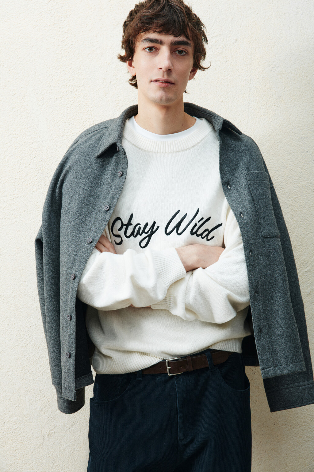 Джемпер вязаный с надписью - цвет белый - 1