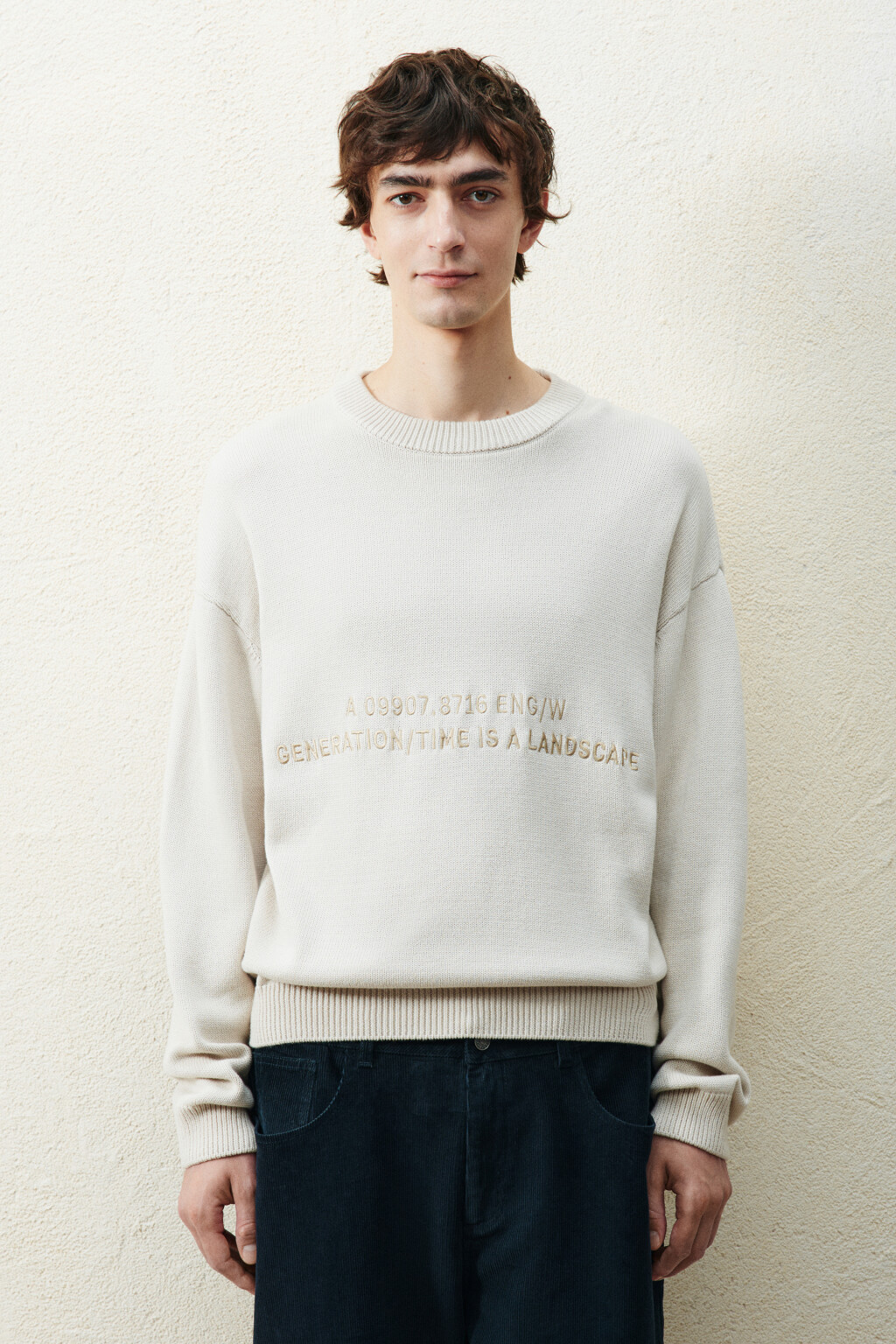 Джемпер вязаный с надписью - цвет бежевый - 2