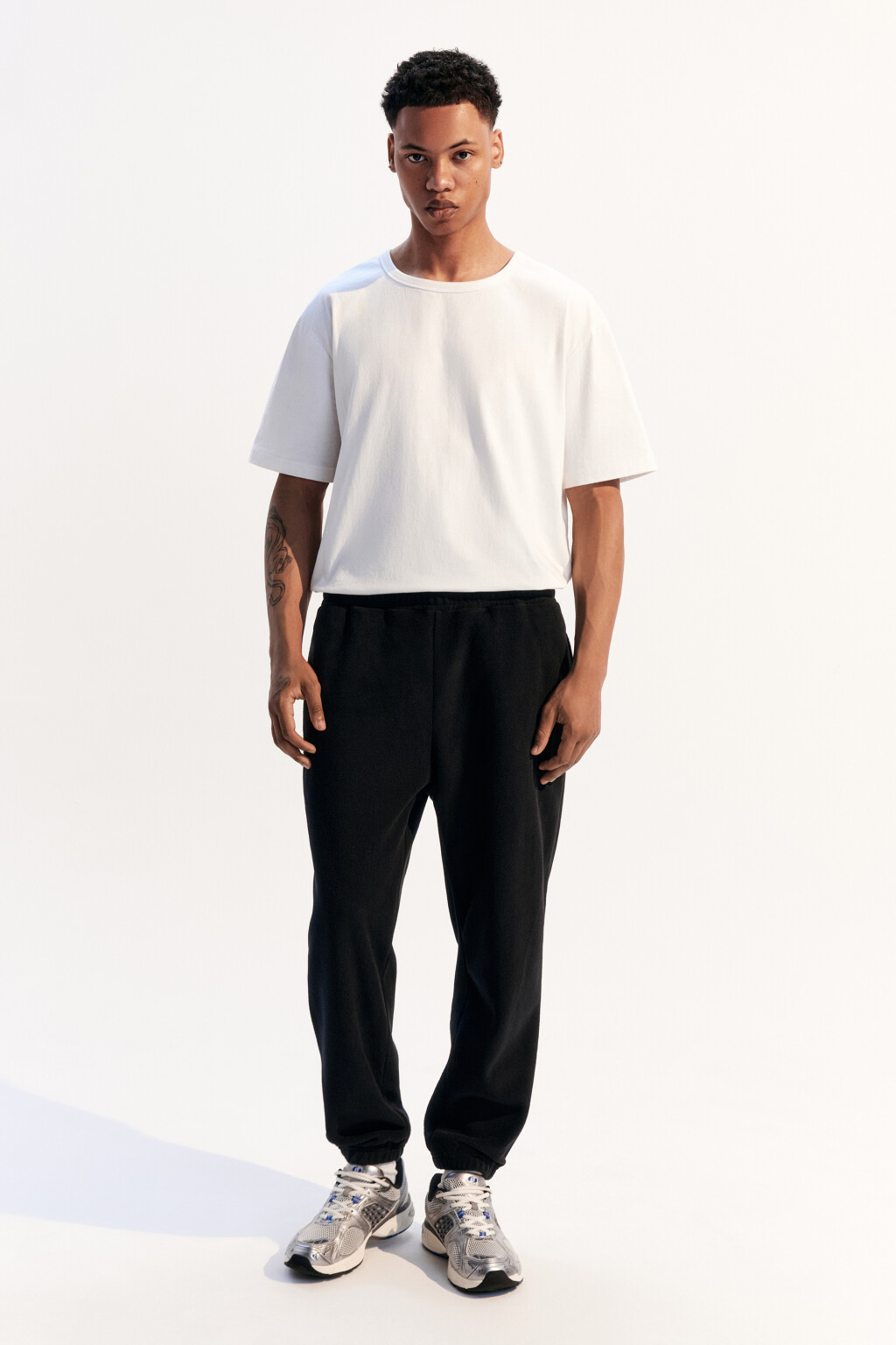 Брюки-джоггеры спортивные - цвет черный - 4