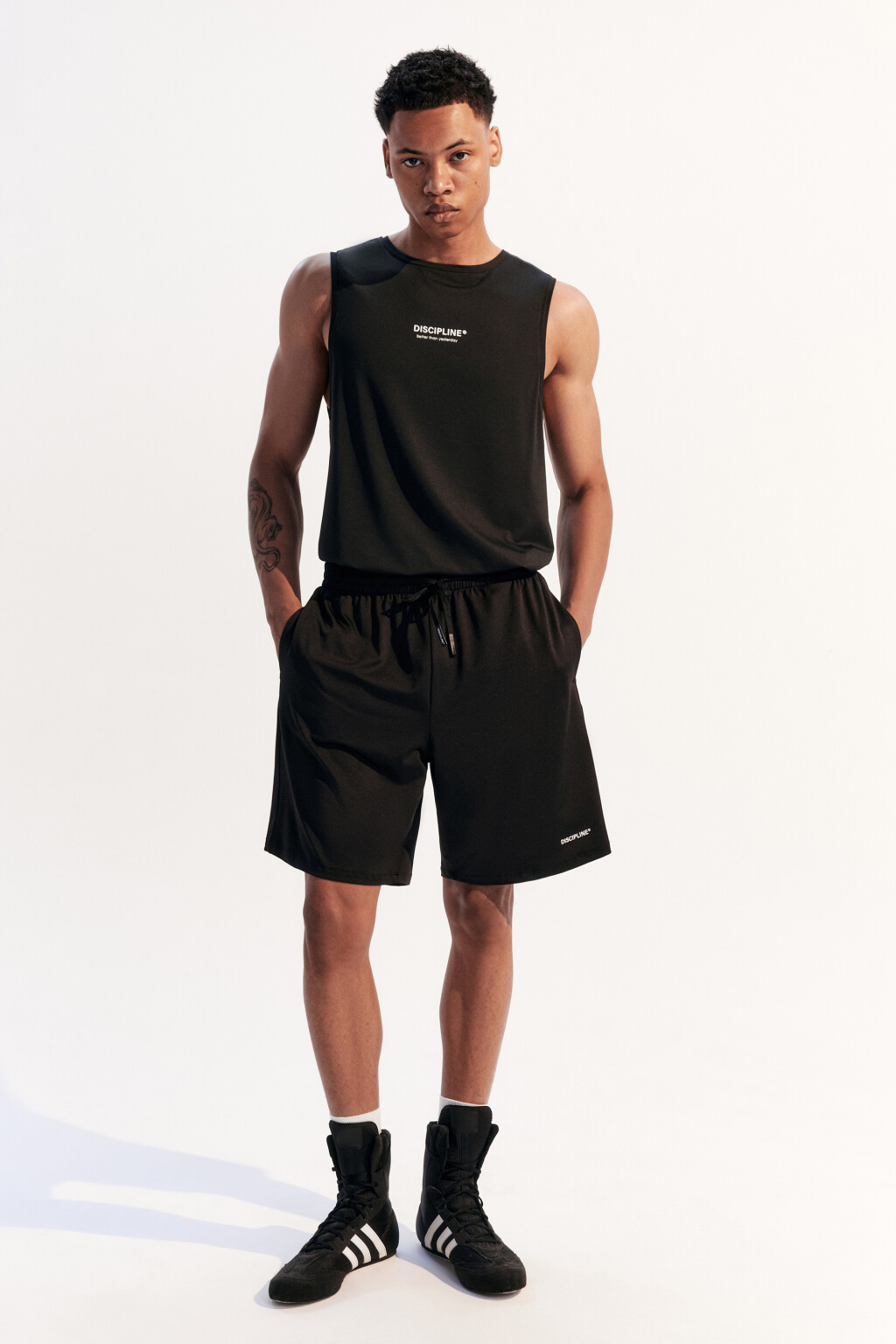 Шорты спортивные с надписью - цвет черный - 4