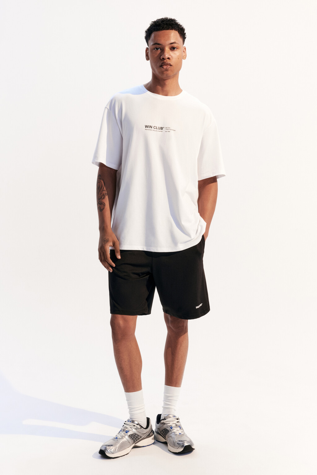 Футболка спортивная из сетки с принтом - цвет белый - 4