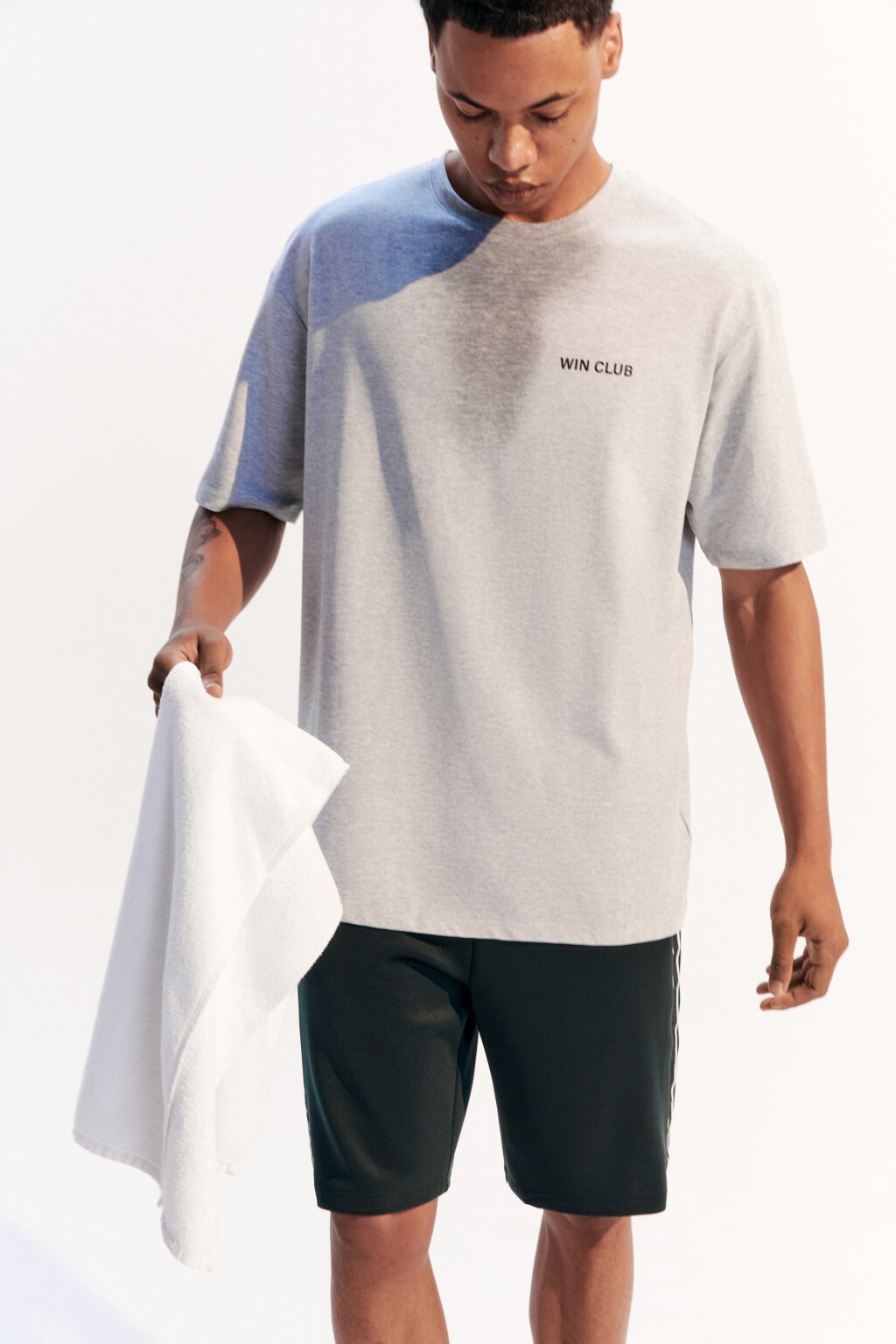 Футболка спортивная из сетки с принтом - цвет серый - 1