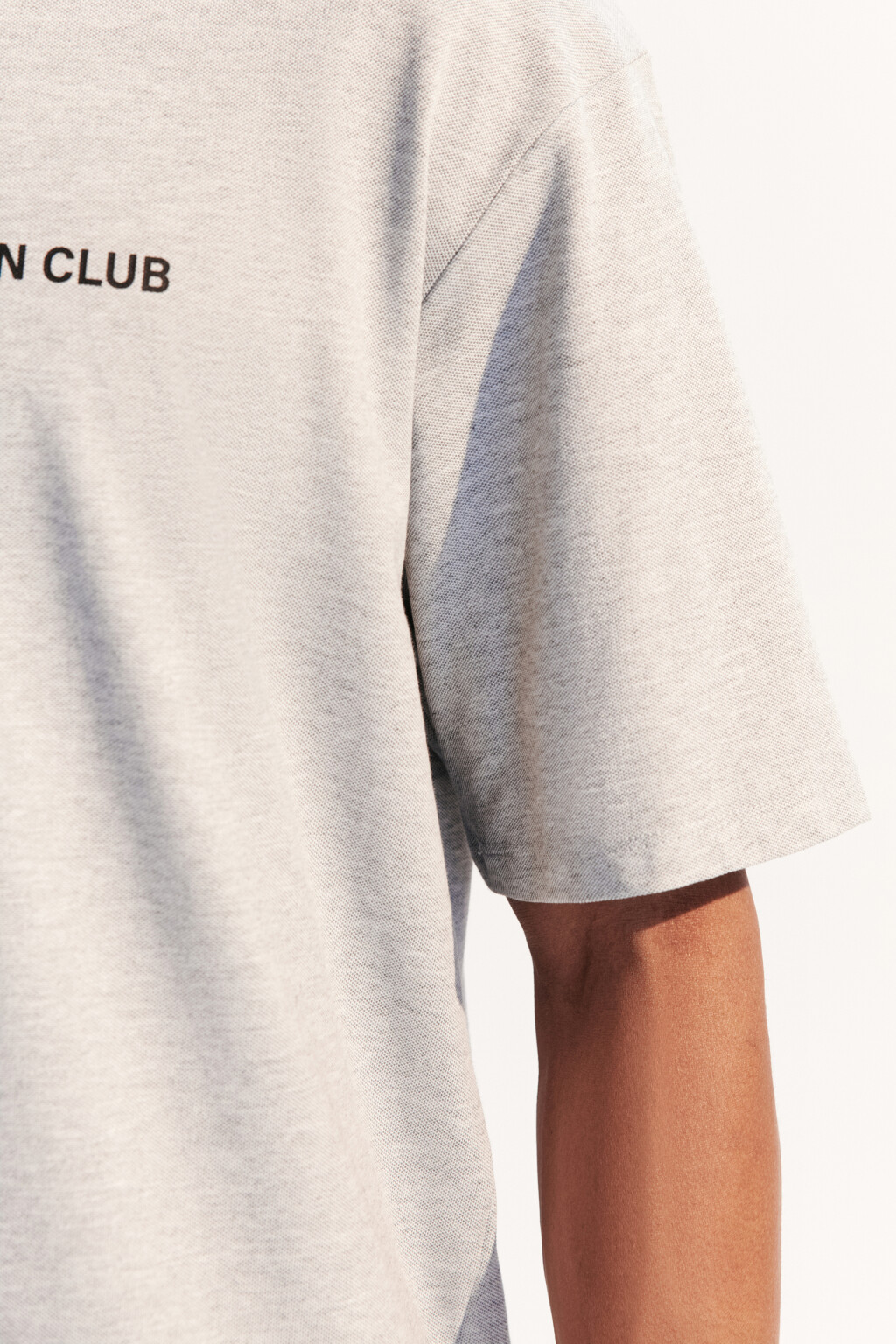 Футболка спортивная из сетки с принтом - цвет серый - 7