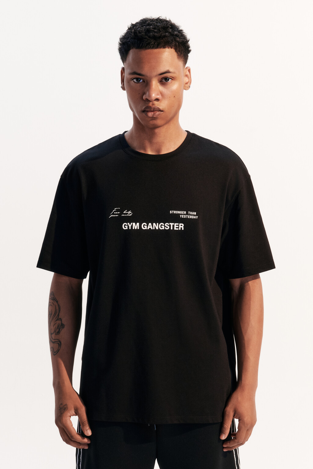 Футболка спортивная из сетки с принтом - цвет черный - 3