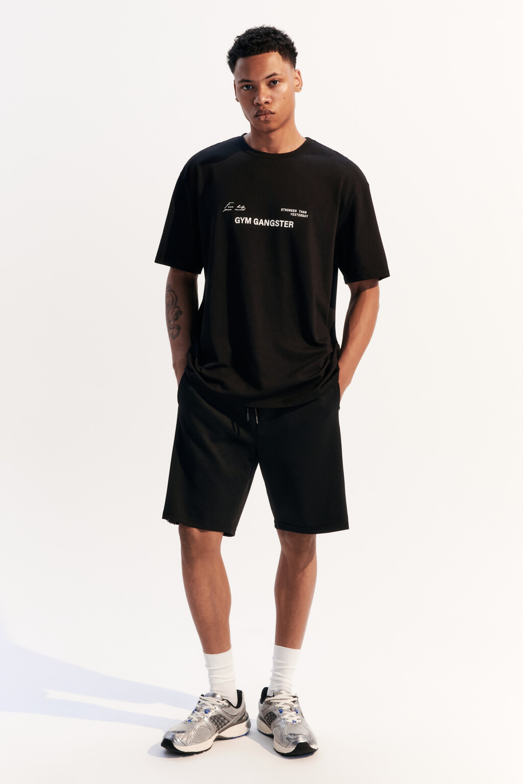 Футболка спортивная из сетки с принтом - цвет черный - 5