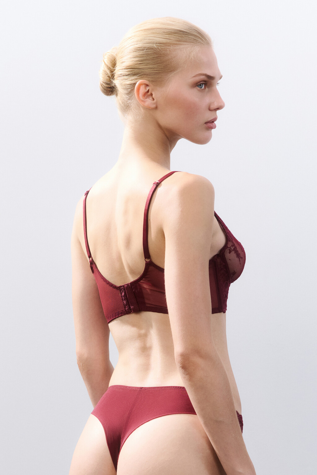 Бюстгальтер-бра с цветочным кружевом - цвет бордовый - 3
