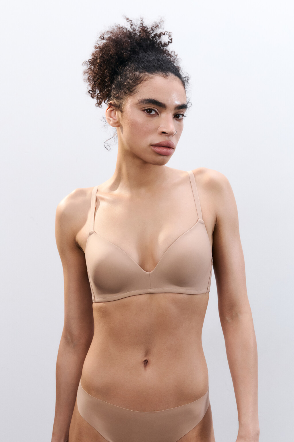 Бюстгальтер-бра на тонких бретелях - цвет бежевый - 2