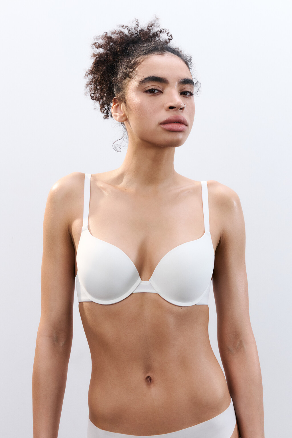 Бюстгальтер-бра базовый с пуш-ап - цвет белый - 3