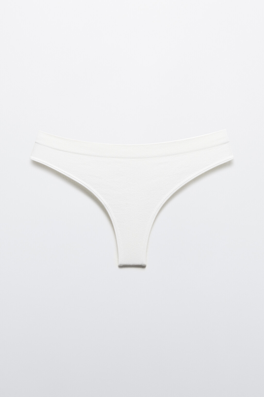 Трусы-стринги бесшовные базовые - цвет белый - 5