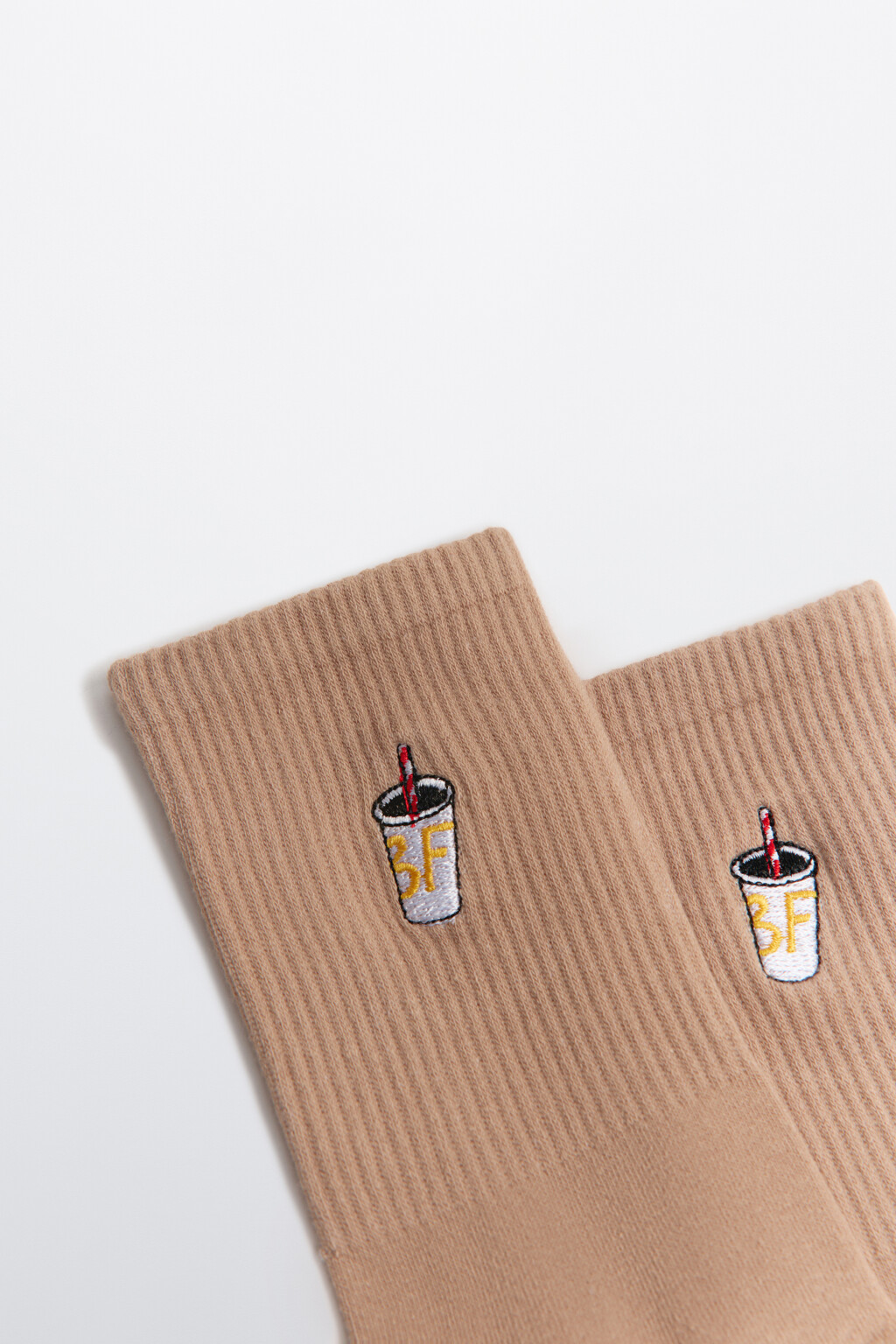 Носки высокие с вышивкой фастфуд - цвет бежевый - 2