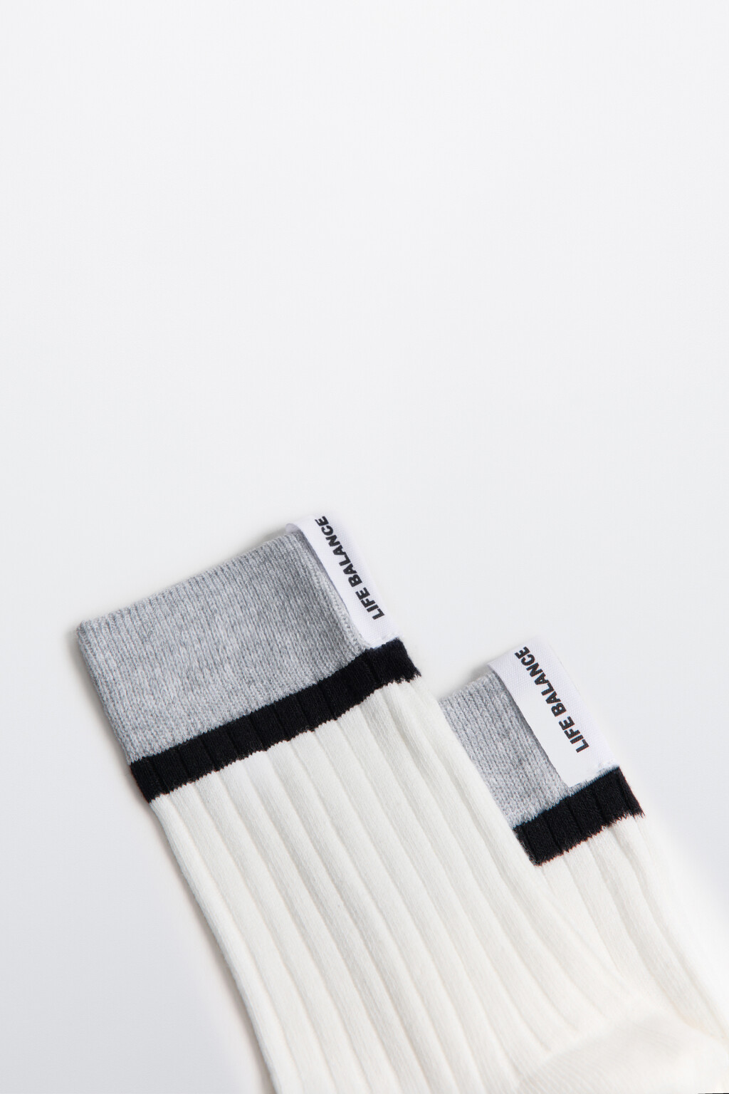 Носки в рубчик с ярлычком - цвет ванильный - 2