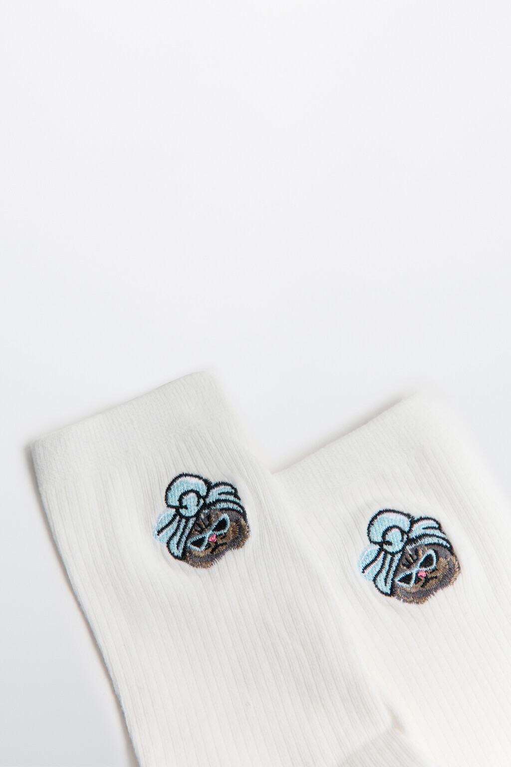 Носки с вышитыми котиками - цвет ванильный - 2