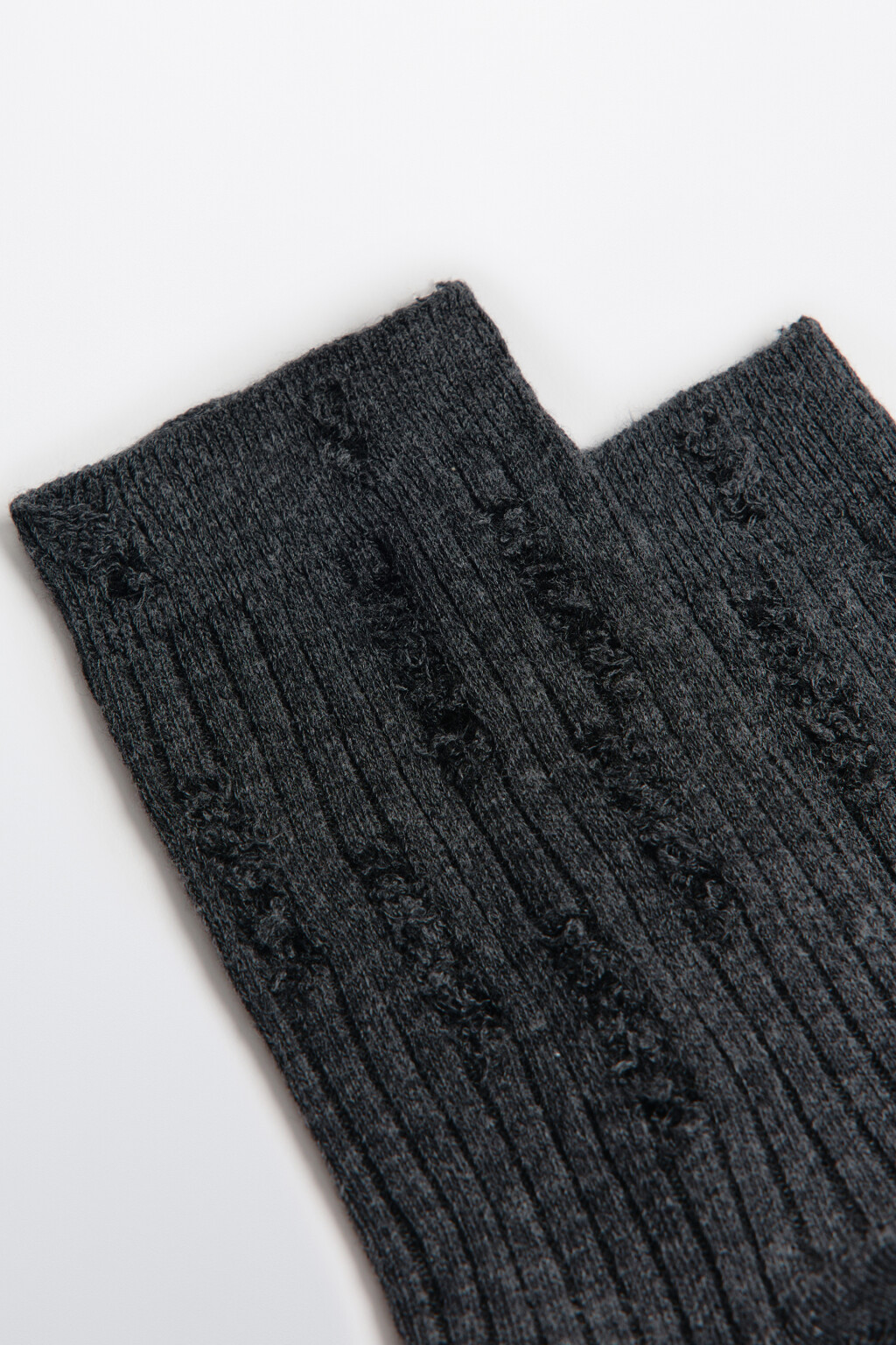 Носки рваные в рубчик - цвет серый - 2
