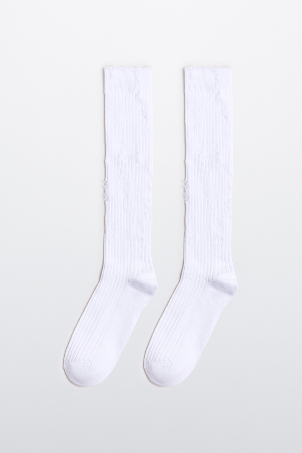 Гольфы рваные в рубчик - цвет белый - 2